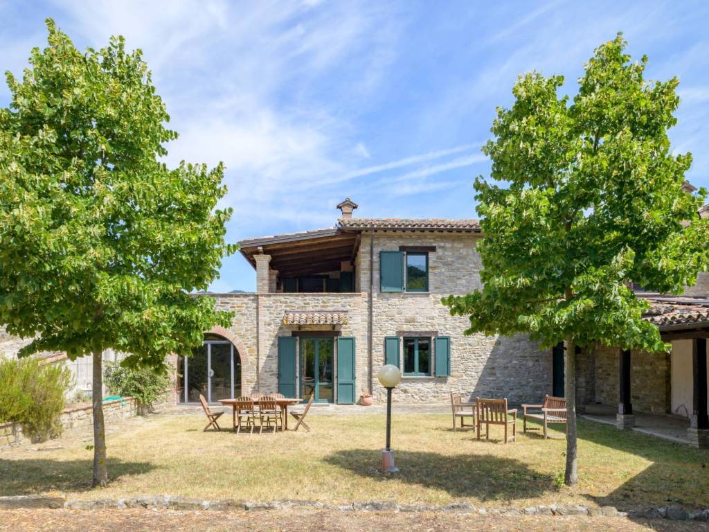 Rustico / casale a Gubbio in Fraz. Santa Margherita di Burano - Foto 4