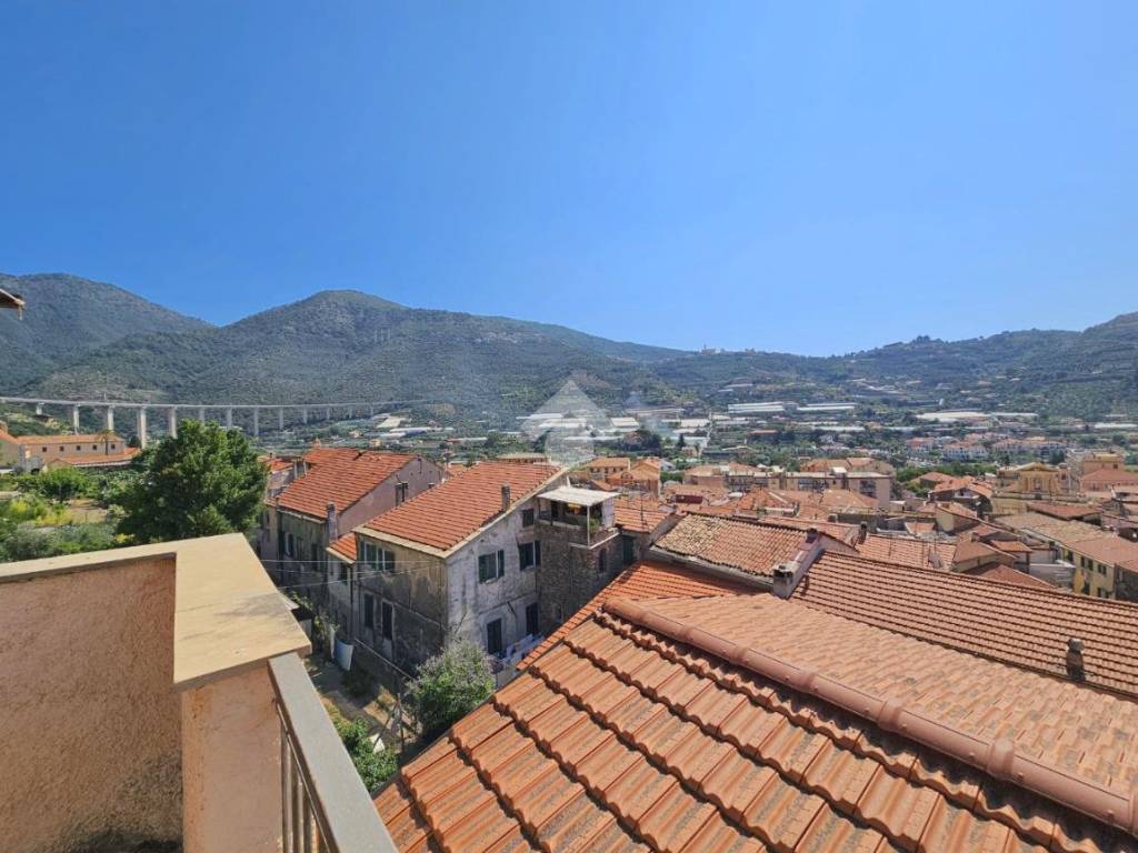Casa indipendente a Taggia in VICO MISERICORDIA, 2 - Foto 2