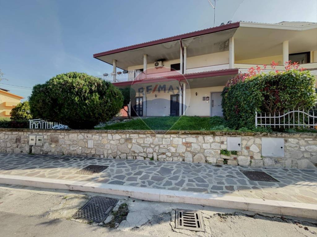 Appartamento a Santa maria imbaro in Via Piane, 36 - Foto 4