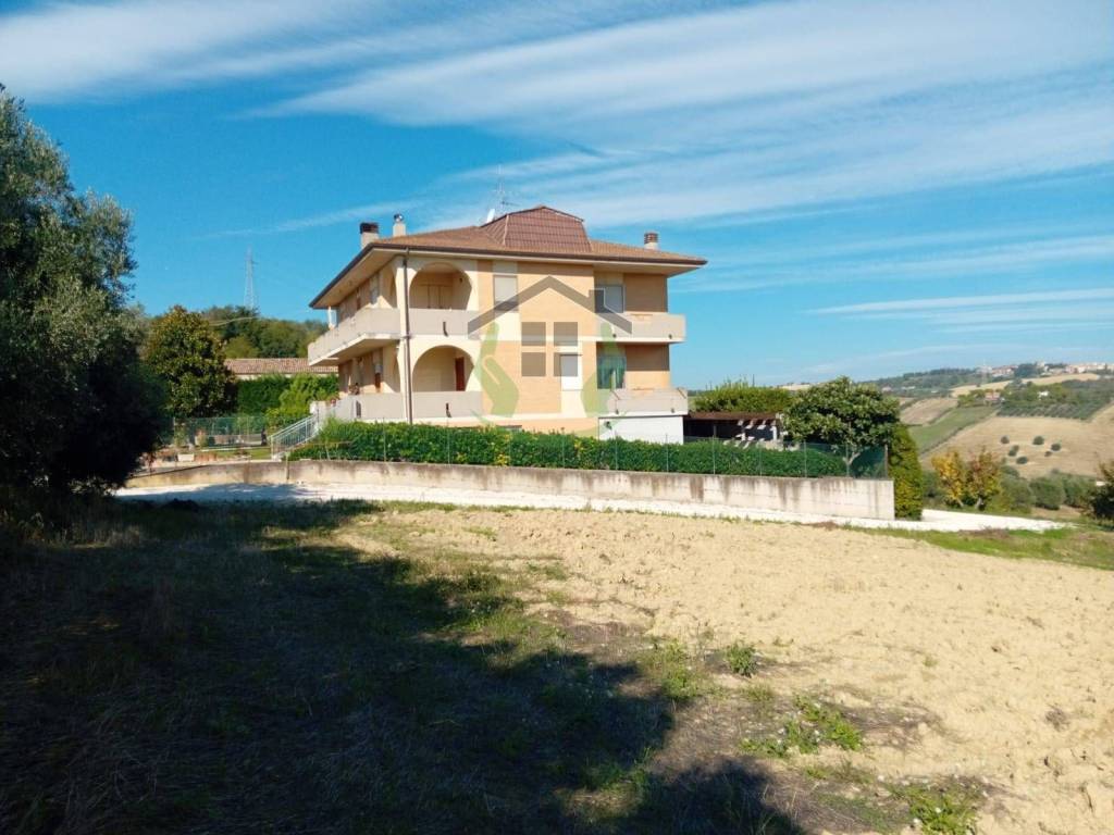 Villa a Porto san giorgio in Strada Cacciona, 11 - Foto 5