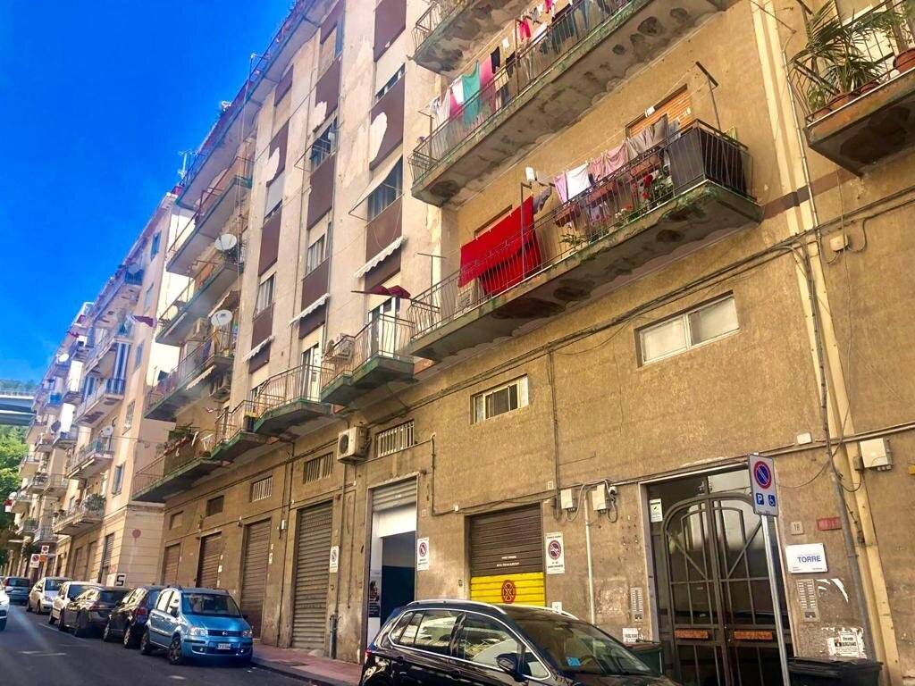 Appartamento a Salerno in Via Camillo Sorgente, 18 - Foto 4
