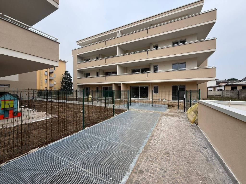Appartamento a Seregno in Via Monte Rosa, 12C - Foto 3