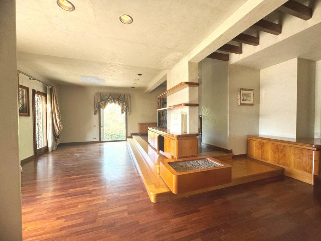 Villa a Quarrata in Piazza Risorgimento - Foto 3