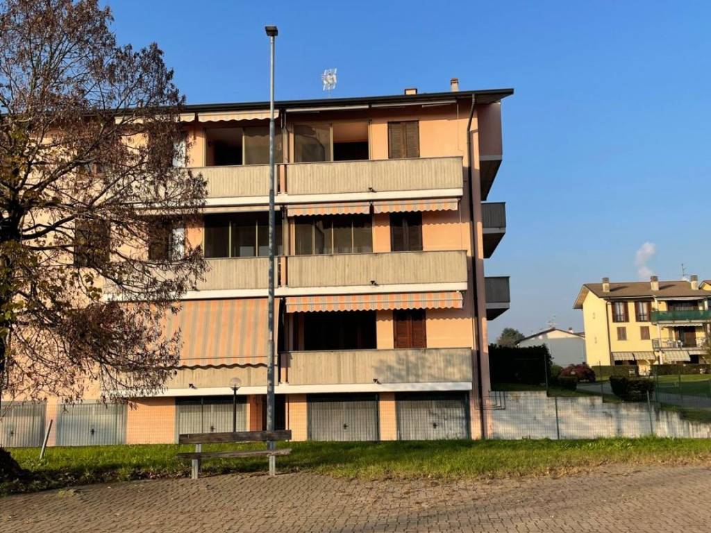 Appartamento a Lodi vecchio in Via Martin Luther King - Foto 3