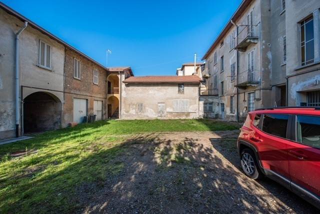 Palazzo / stabile a Tradate in Corso Ingegner Paolo Bernacchi, 34 - Foto 4
