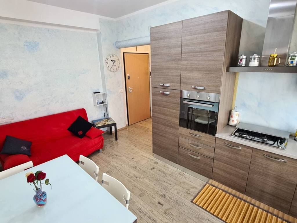 Appartamento a Loano in Viale aurelia, 183 - Foto 2