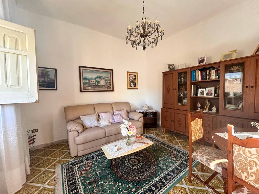 Casa indipendente a Assemini in Via Ludovico Ariosto, 42 - Foto 4
