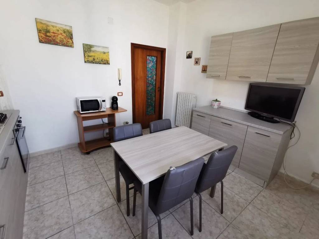 Appartamento a Taranto in Via Emilia, 59 - Foto 4