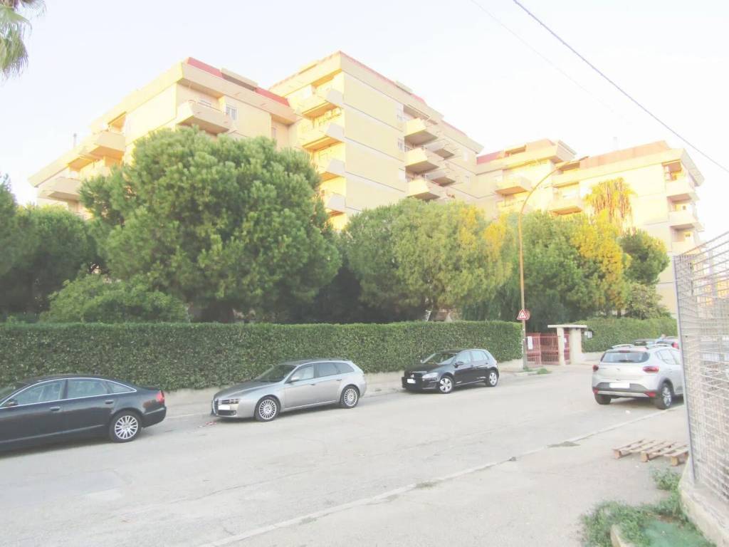 Appartamento a Taranto in Via Lago Di Misurina, 32 - Foto 2