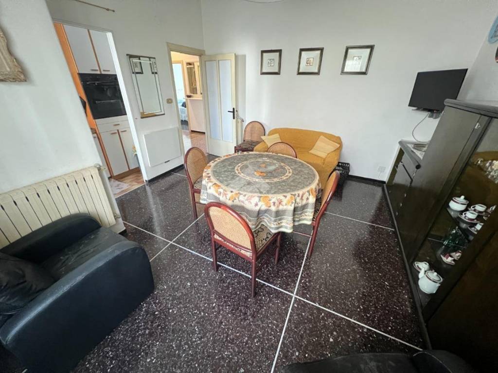 Appartamento a Albissola marina in Viale Faraggiana, 112 - Foto 5