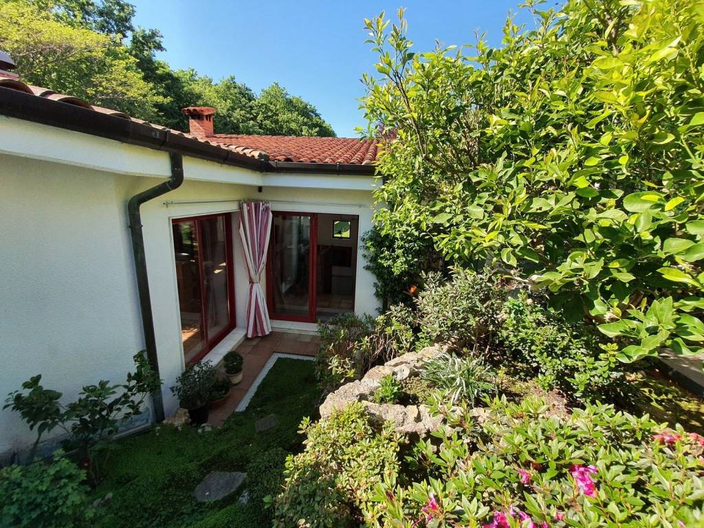 Villa a Sarzana in Via Ghigliolo Basso, 7 - Foto 2