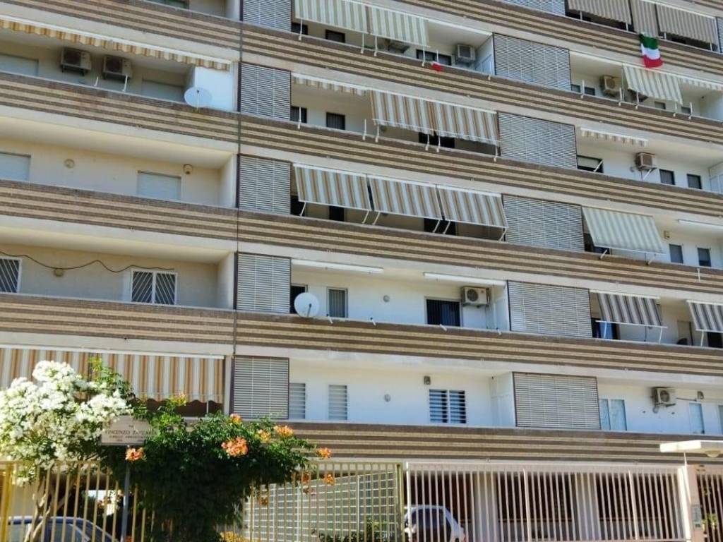 Appartamento a Bari in Via Vincenzo Zaccaria - Foto 2
