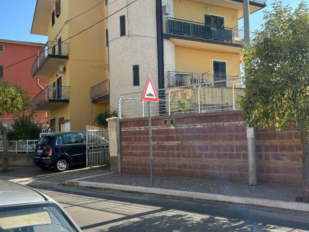 Attico / mansarda a Zambrone in Viale 25 Aprile - Foto 2