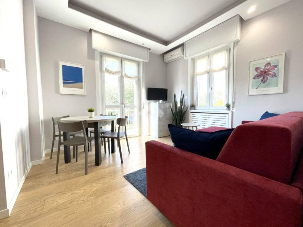 Appartamento a Desenzano del garda in Viale michelangelo, 159 - Foto 4