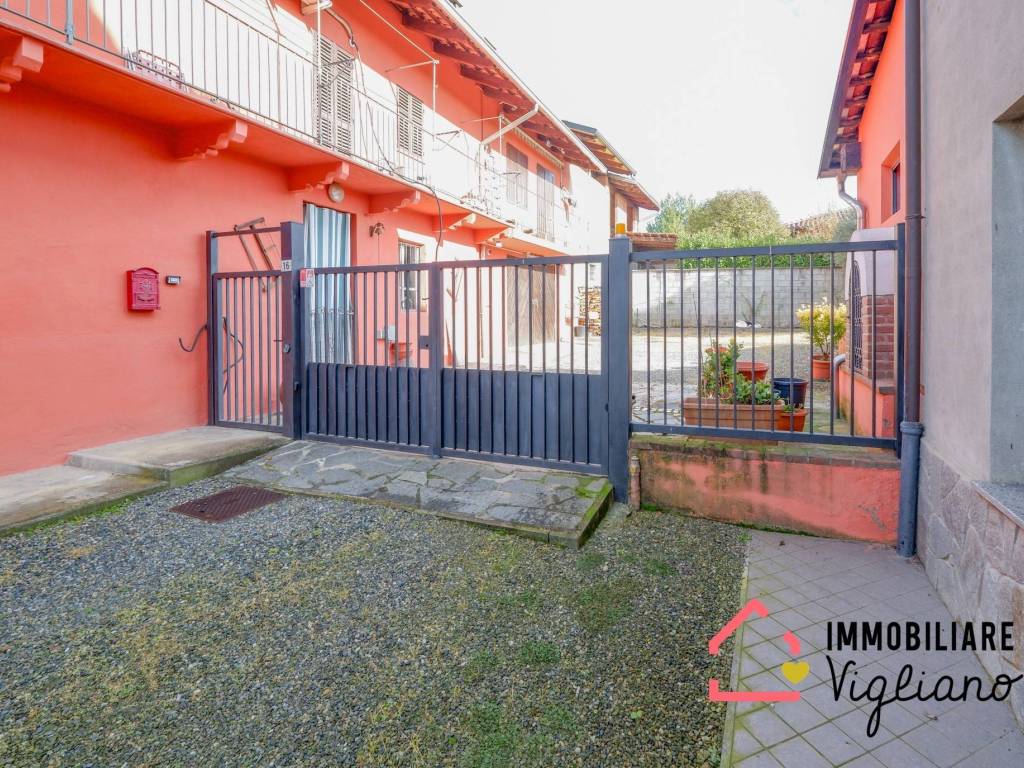 Casa indipendente a Piatto in Frazione Lora, 23 - Foto 2