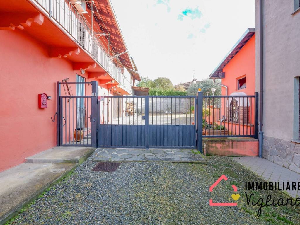 Casa indipendente a Piatto in Frazione Lora, 23 - Foto 3