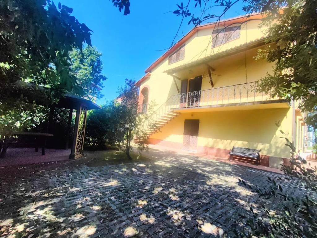 Villa a Castelfranco piandisco in Via Soffena - Foto 4