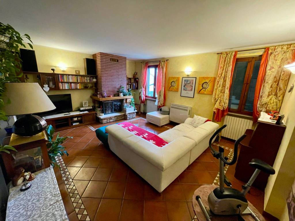 Appartamento a Vercelli in Via Giuseppe Raviglione, 9 - Foto 2