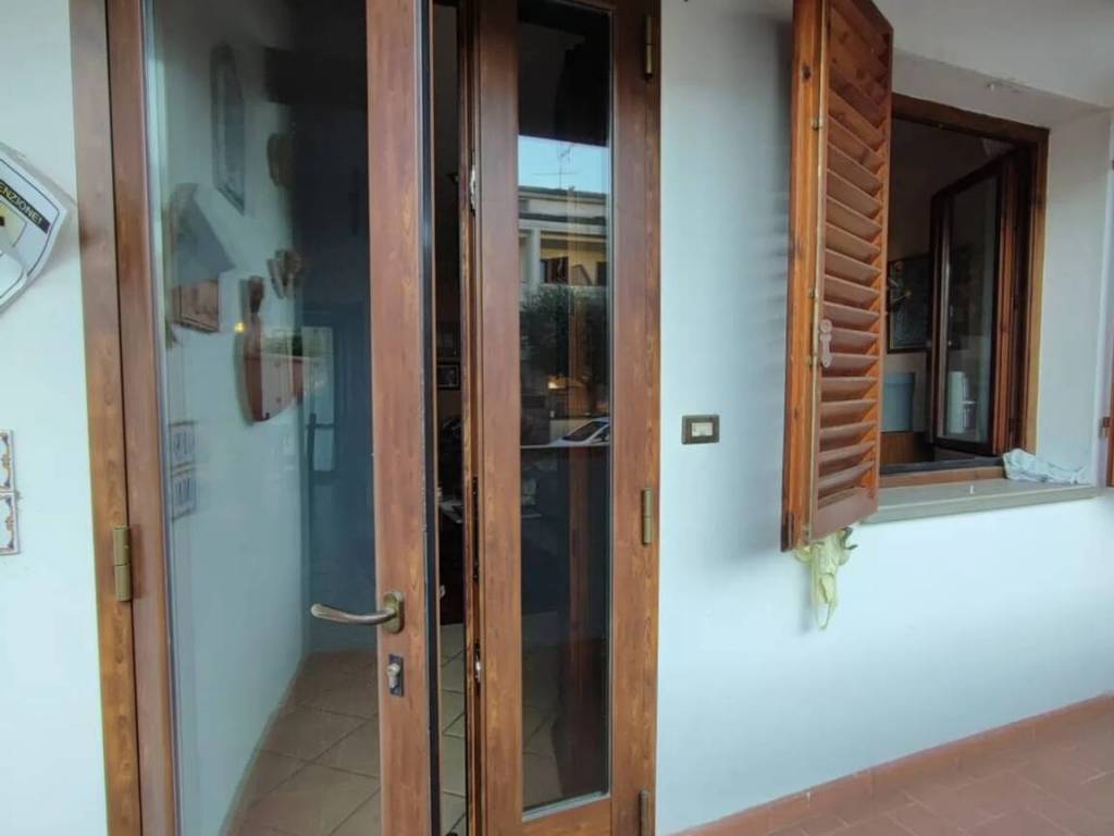 Villa a Castelfranco piandisco in Via Loc. Vaggio Via Veneto - Foto 5