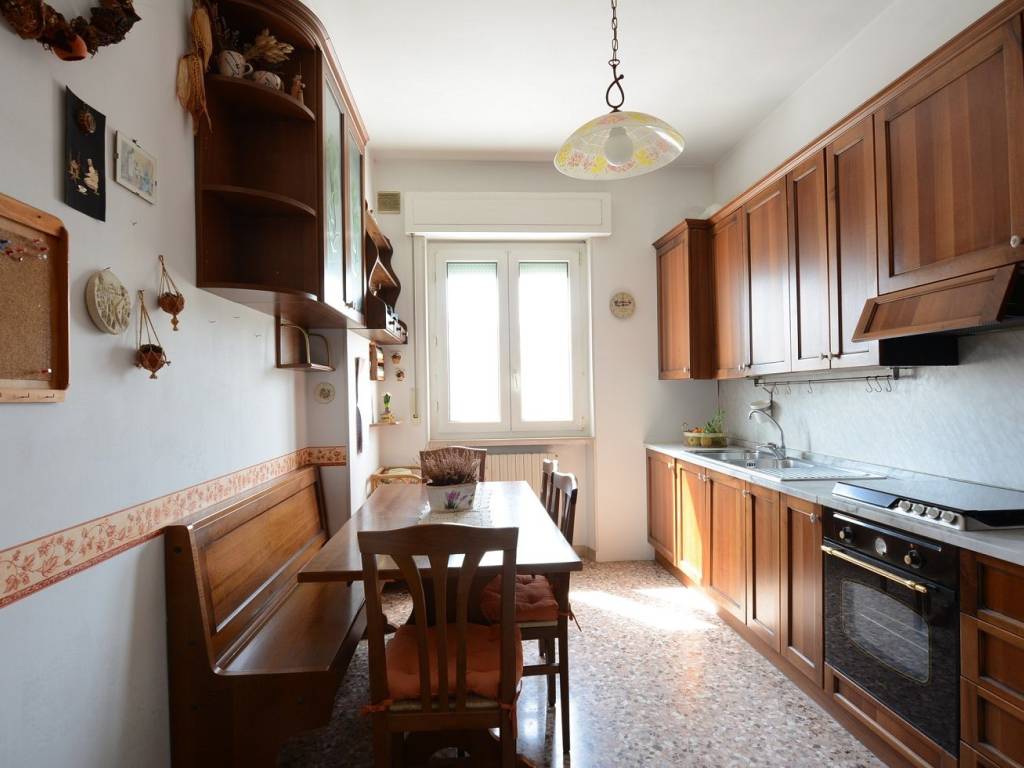 Appartamento a Montecassiano in Via Torquato Tasso - Foto 2