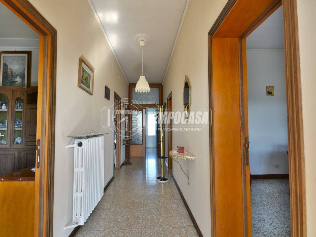 Appartamento a Osimo in Via Flaminia I, 10 - Foto 5