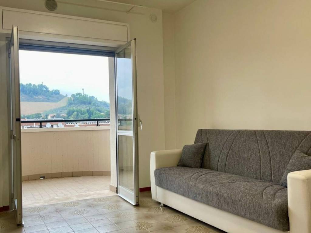 Appartamento a Ascoli piceno in Largo delle Querce - Foto 4