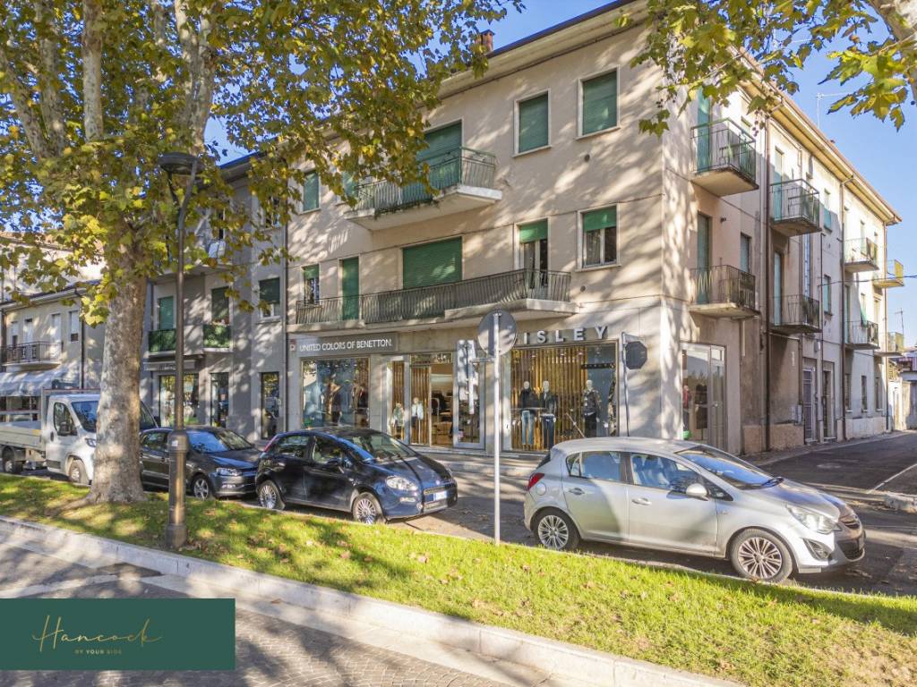 Palazzo / stabile a San giovanni lupatoto in Piazza Umberto I - Foto 4