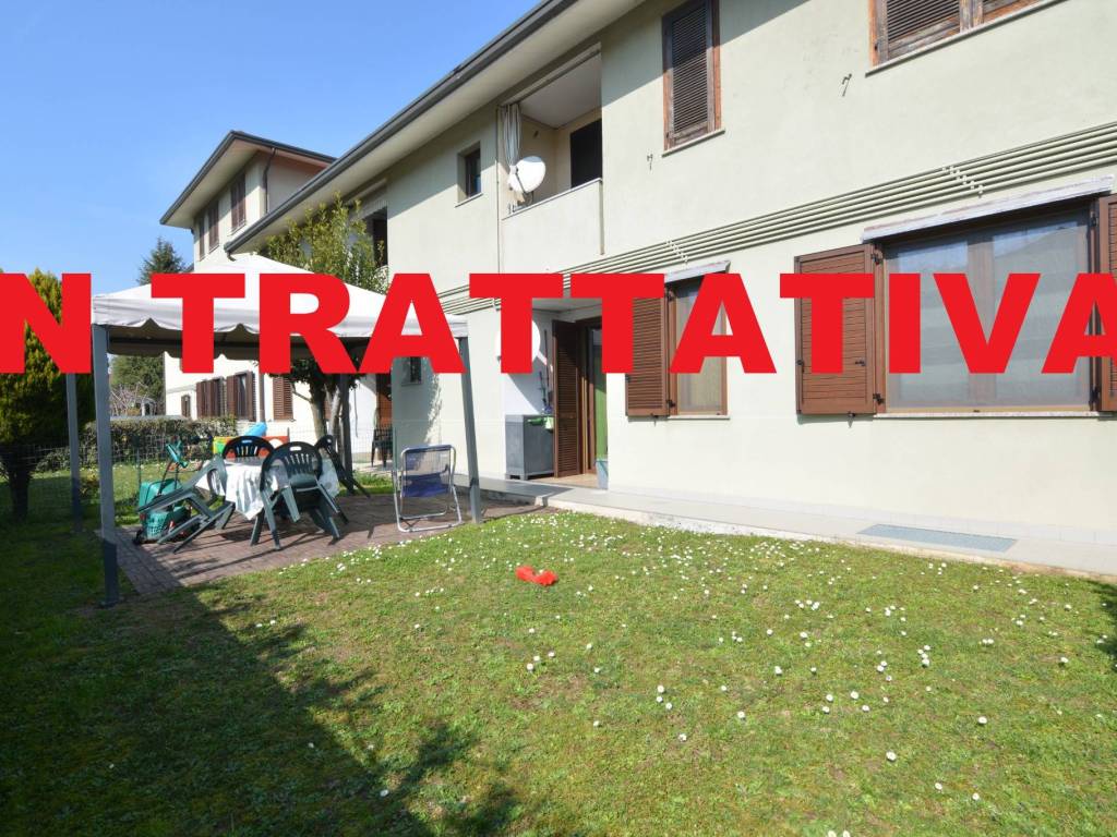 Appartamento a Ronco briantino in Via 4 Novembre, 37 - Foto 1
