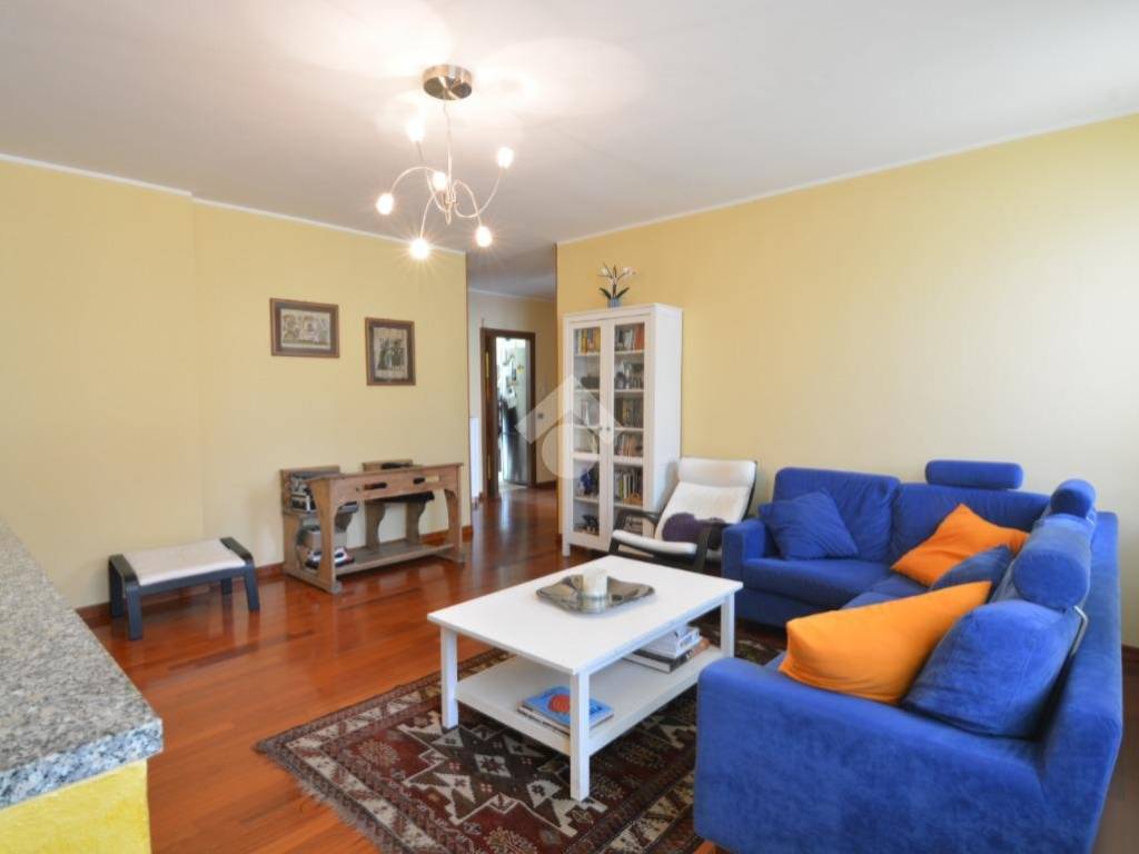 Appartamento a Ronco briantino in Via 4 Novembre, 37 - Foto 4