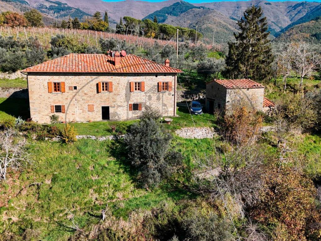 Rustico / casale a Loro ciuffenna in via Poggio di Loro - Foto 3