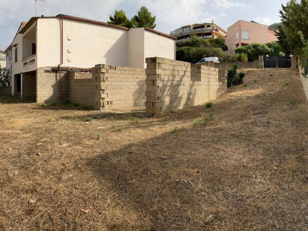 Terreno a Carbonia - Foto 2