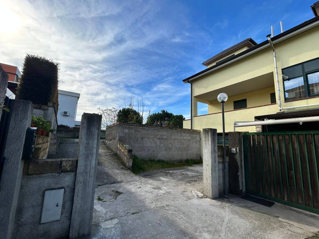 Villetta a schiera a Catanzaro in Via Puglia - Foto 3