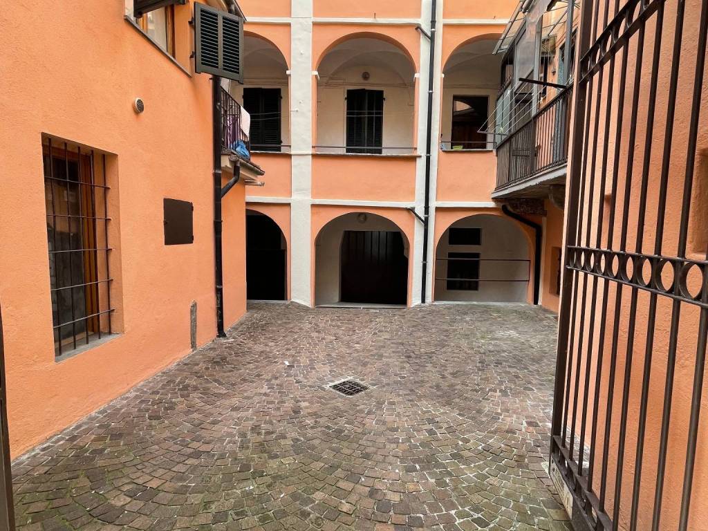 Box / garage a Cuneo in Via Cacciatori delle Alpi - Foto 1