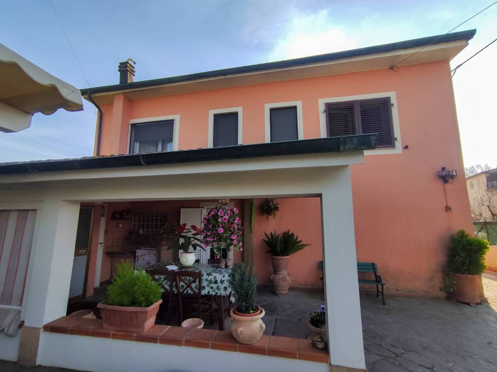 Villa a Porcari in Via Pineta - Foto 2