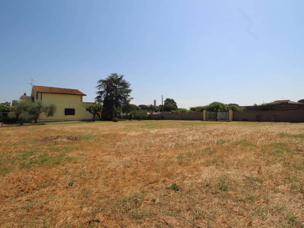 Villa a Aprilia in Via Lampione - Foto 3