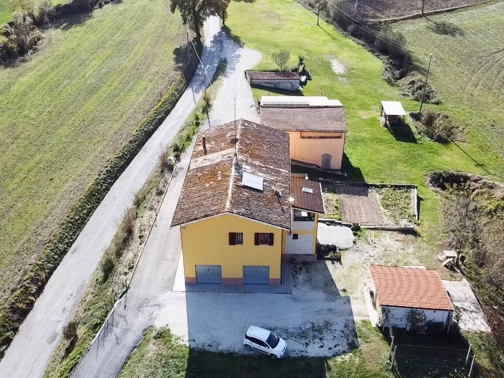 Villa a Camerino in Località Rio - Foto 4