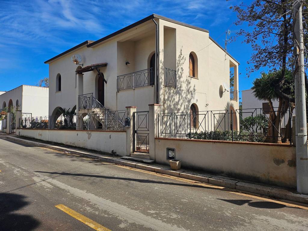 Villa a San vito lo capo in Via Calamancina - Foto 3