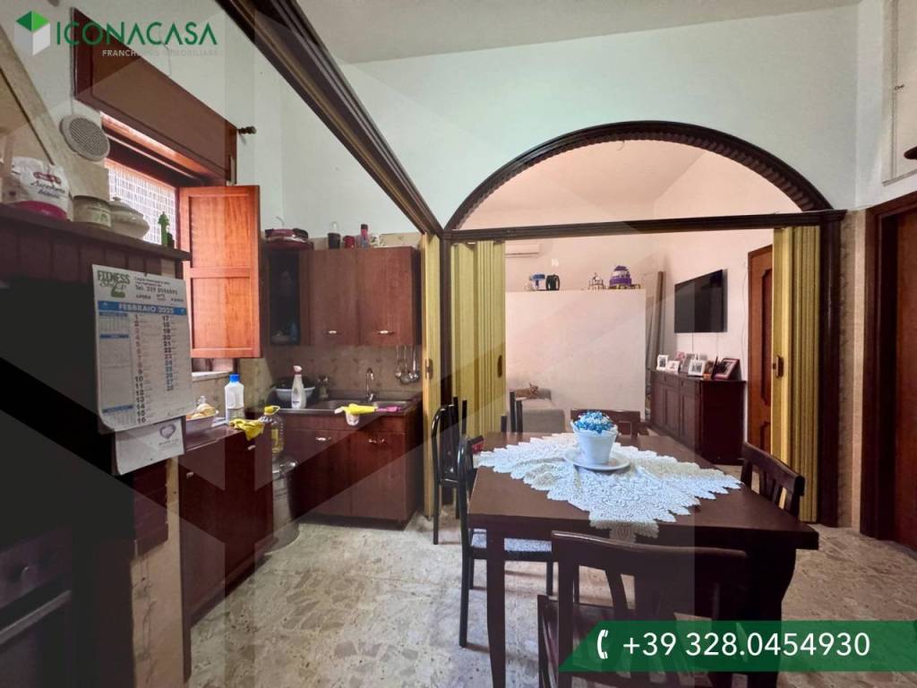 Casa indipendente a Ceglie messapica in Via Torino - Foto 3