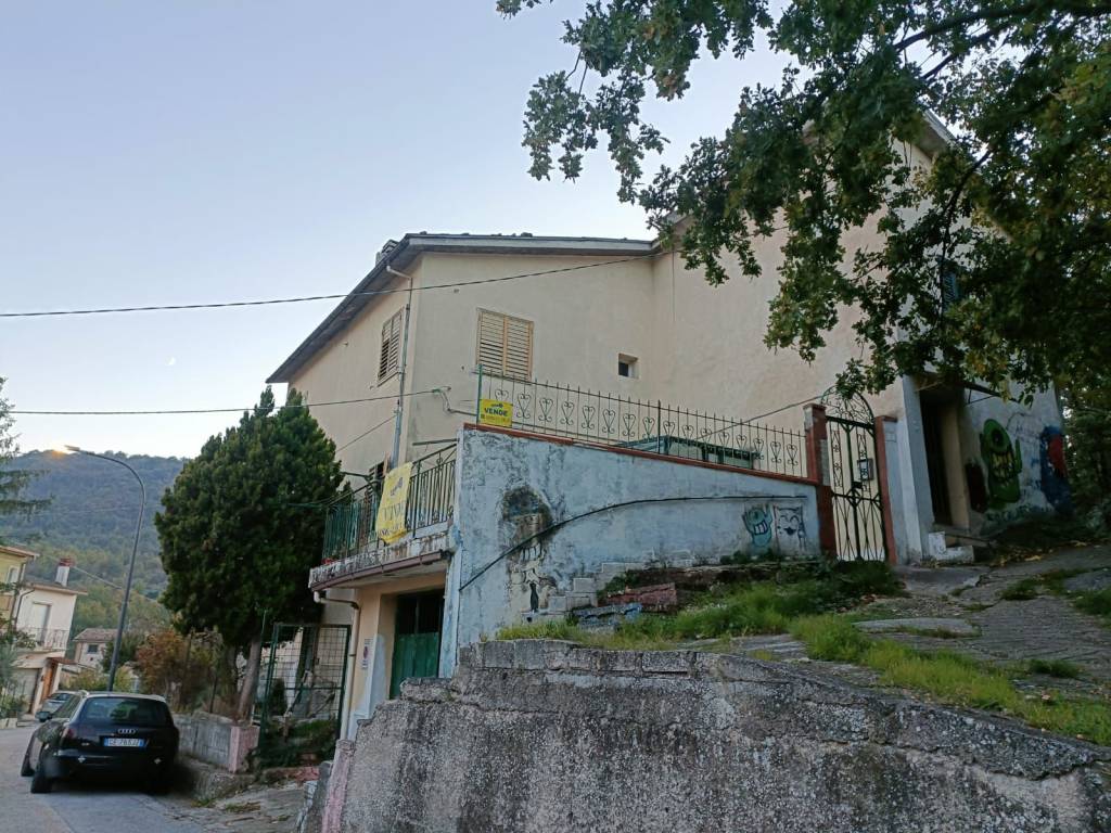 Casa indipendente a Carpinone in Via Occidentale, 3 - Foto 4