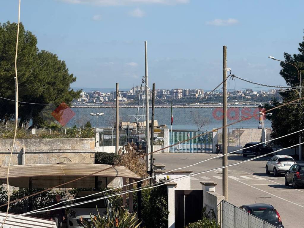 Appartamento a Taranto in viale Ionio, 328 - Foto 2