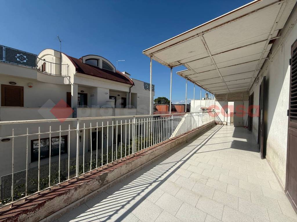 Appartamento a Taranto in viale Ionio, 328 - Foto 3
