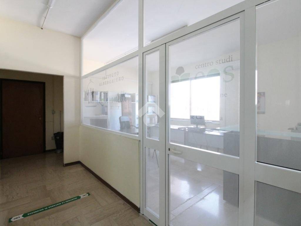 Immobile a Curti in Via Nazionale Appia, 224 - Foto 2