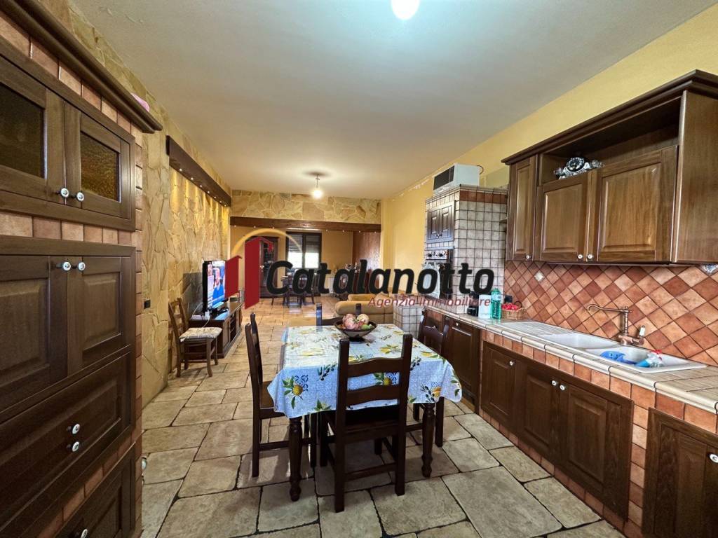 Appartamento a Castelvetrano in Via Ammiraglio Luigi Rizzo - Foto 5