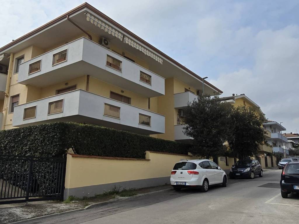 Appartamento a Spoltore in Via Metauro - Foto 2