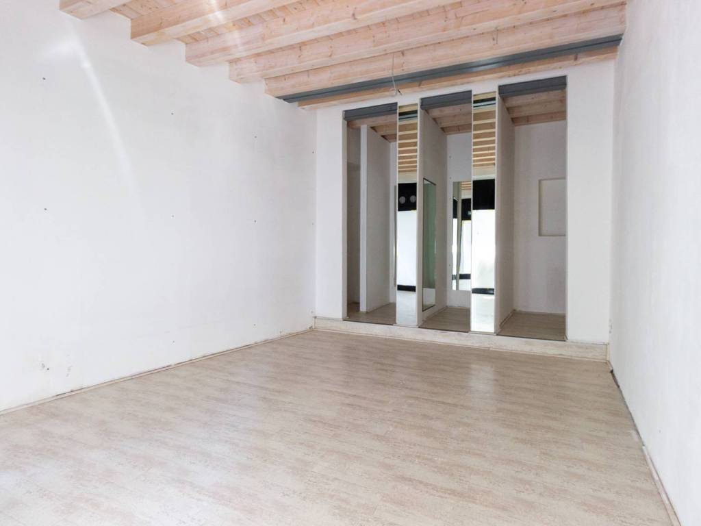 Immobile a Pordenone in Via Cesare Battisti, 5 - Foto 4