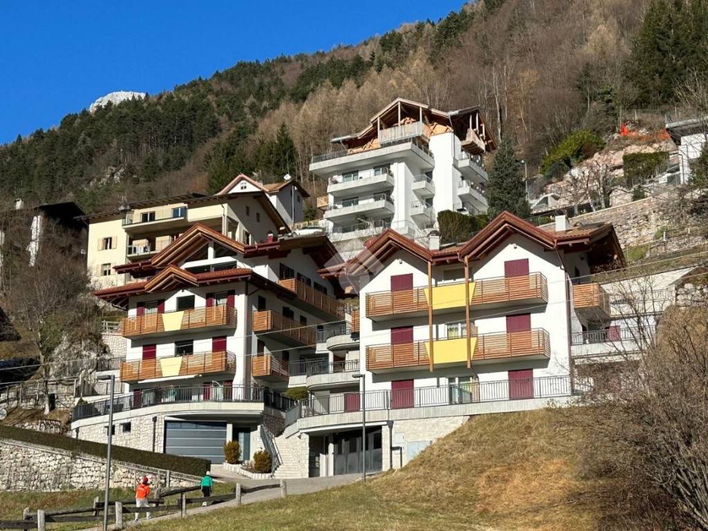Appartamento a Molveno in Via Rio Massò - Foto 2