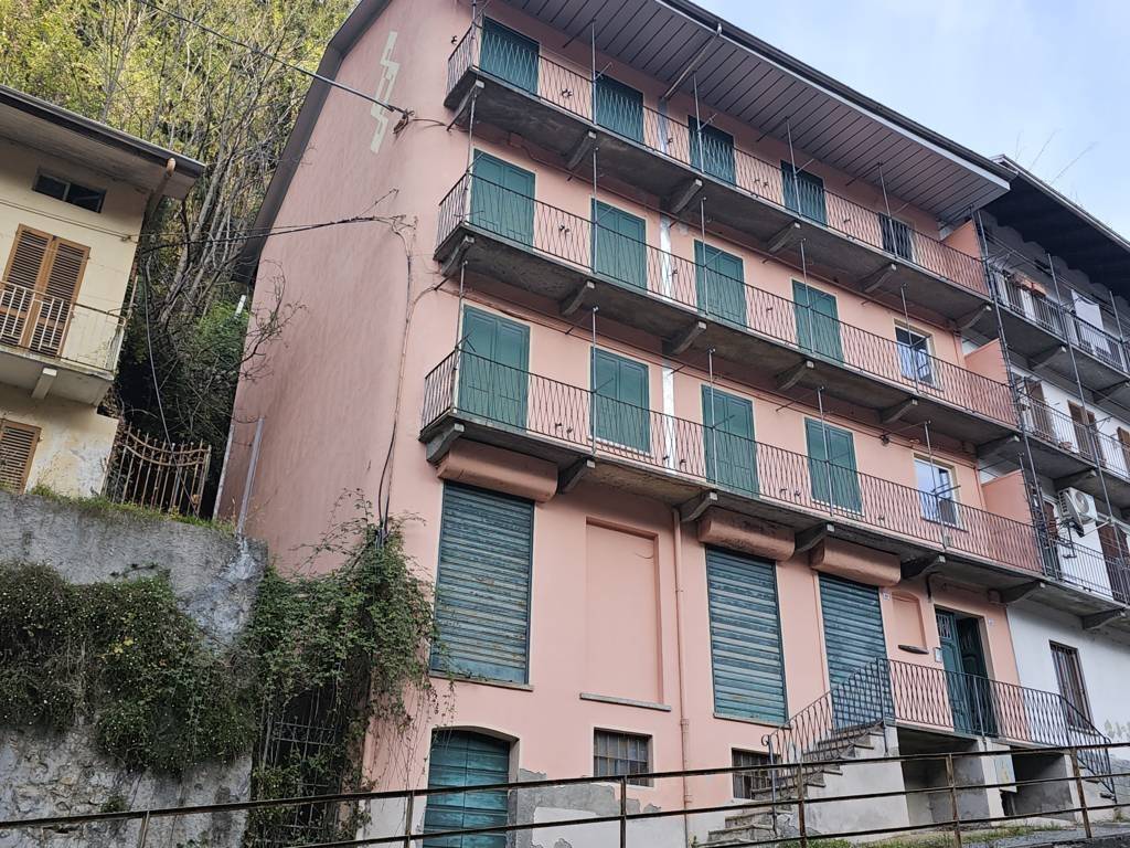 Appartamento a Valdilana in Via Roma - Foto 2