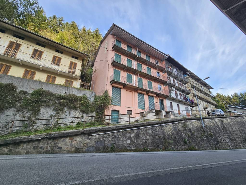 Appartamento a Valdilana in Via Roma, 88 - Foto 2