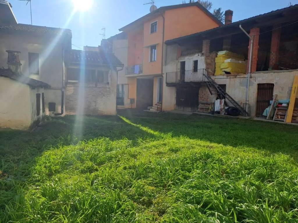Appartamento a Mongrando in Via Giuseppe Cabrino, 67 - Foto 2