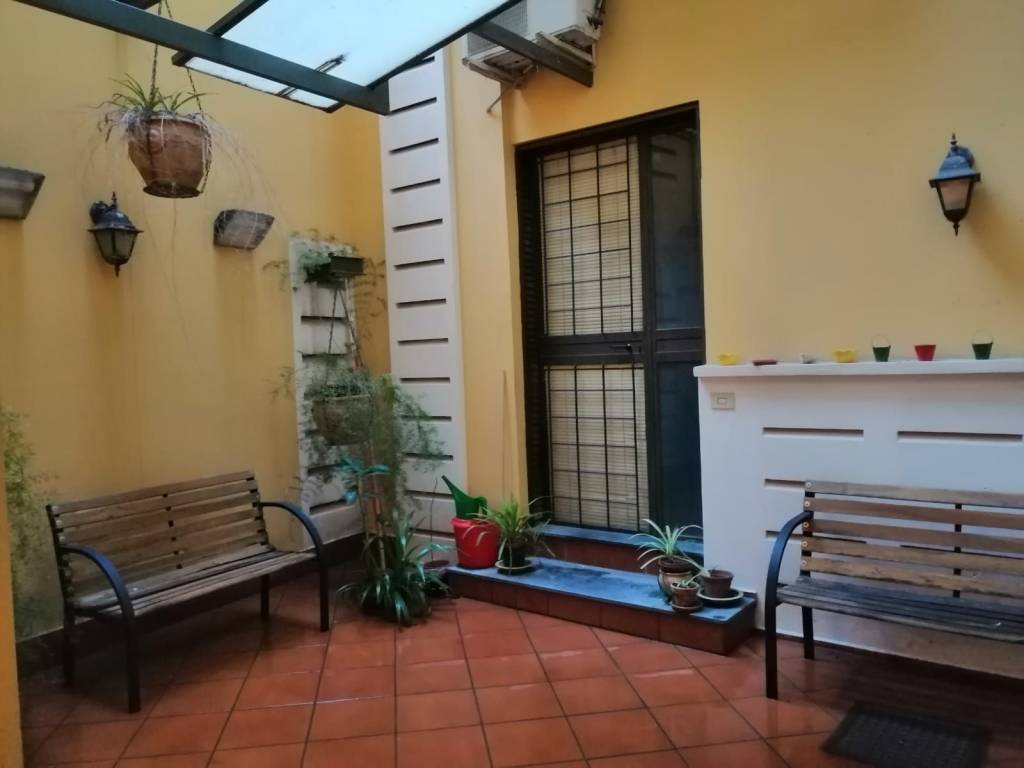 Appartamento a Catania in Via Gabriello Carnazza - Foto 2